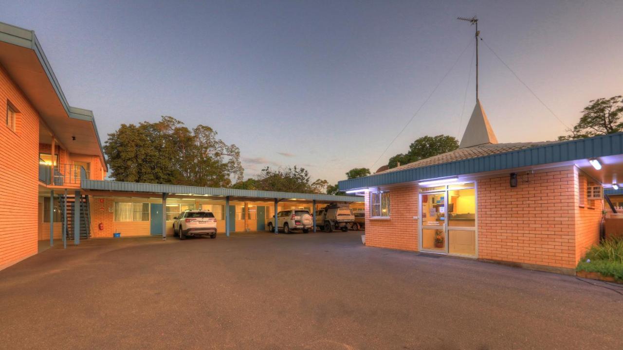 Binalong Motel Гондиуинди Екстериор снимка