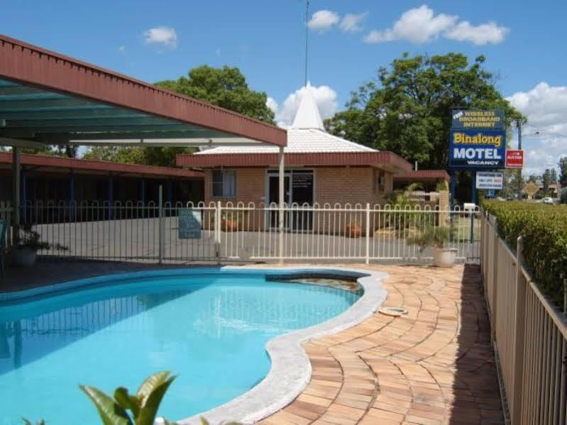 Binalong Motel Гондиуинди Екстериор снимка